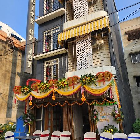 The City Of Joy Kolkata Exterior photo